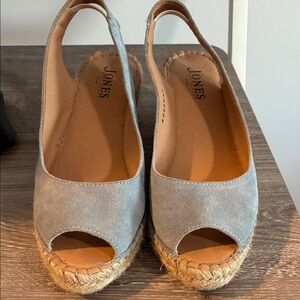 Women's Gray Espadrille Wedge Sandals